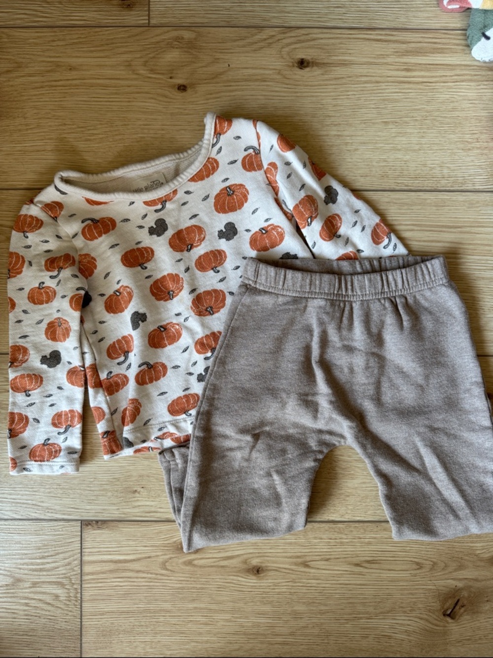 little planet carters organic cotton pumpkin outfit 24months